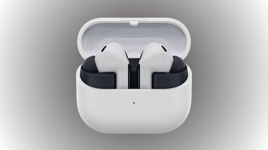 Samsung’s Newest Galaxy Buds Offer More Than You’d Expect for a Budget-Friendly Price