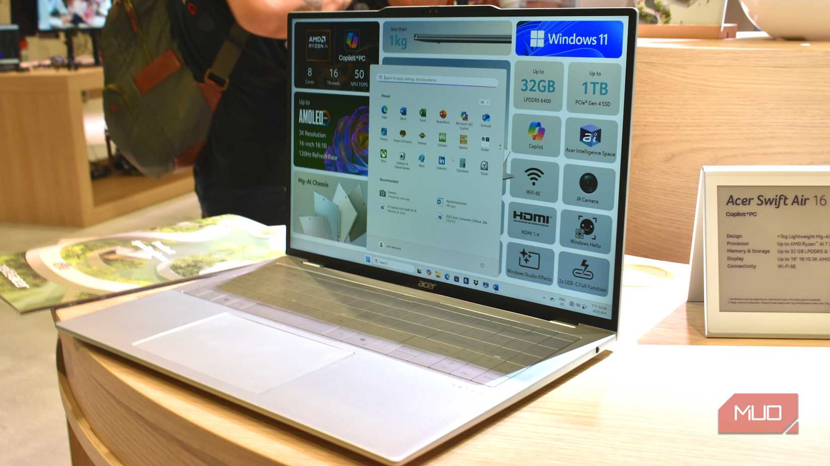acer swift air 16 ifa 2025 side view.