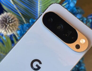 Some Pixel 10 users are plagued with screen issues