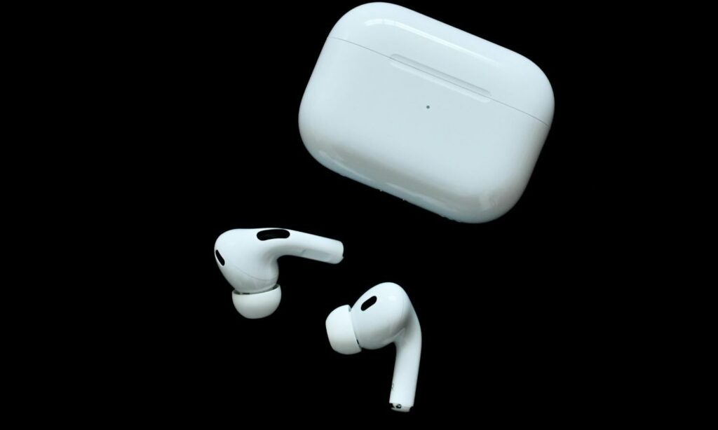 The AirPods Pro 3 arrive, but without this option